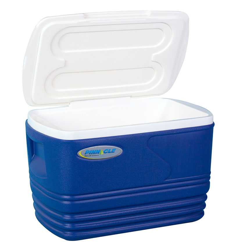 Pinnacle Cooler Box - 34.5L